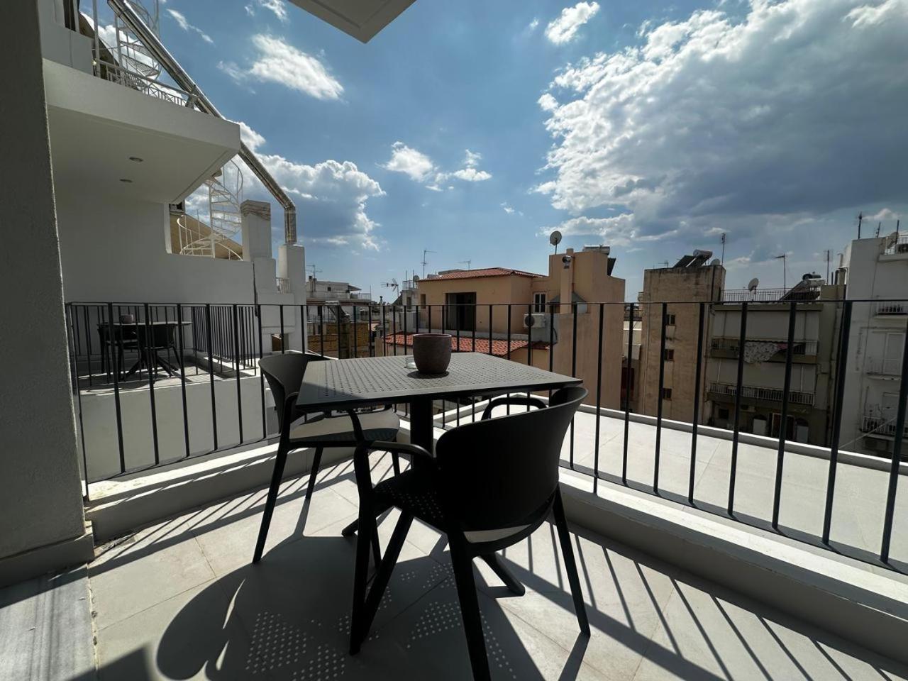 Alki-House Aparthotel Atenas Exterior foto