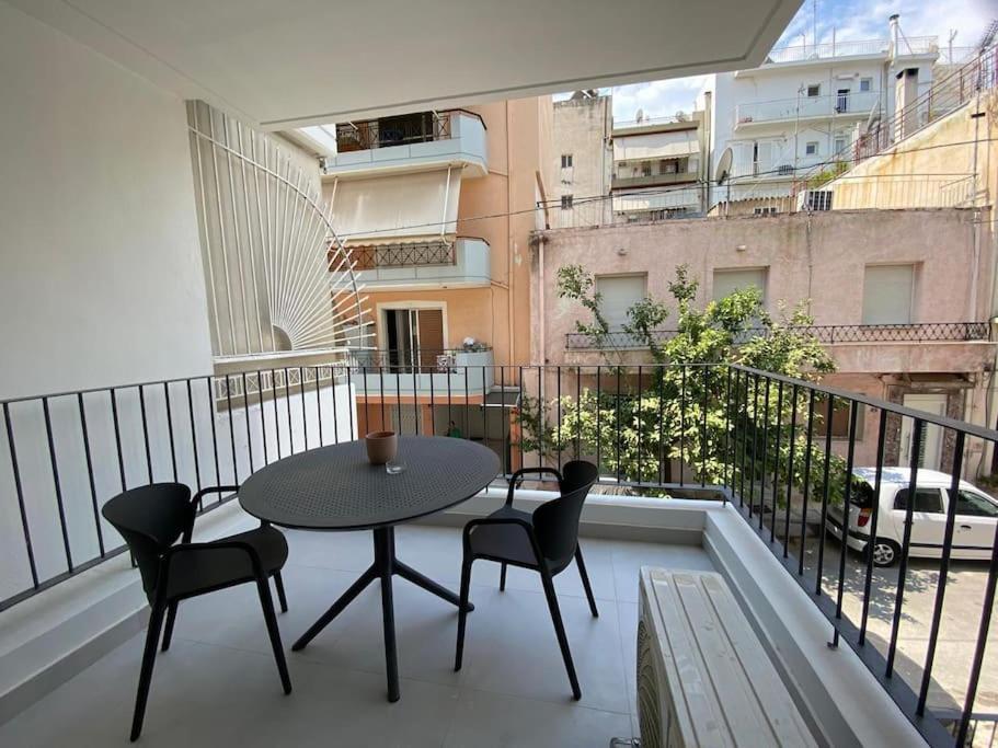 Alki-House Aparthotel Atenas Exterior foto